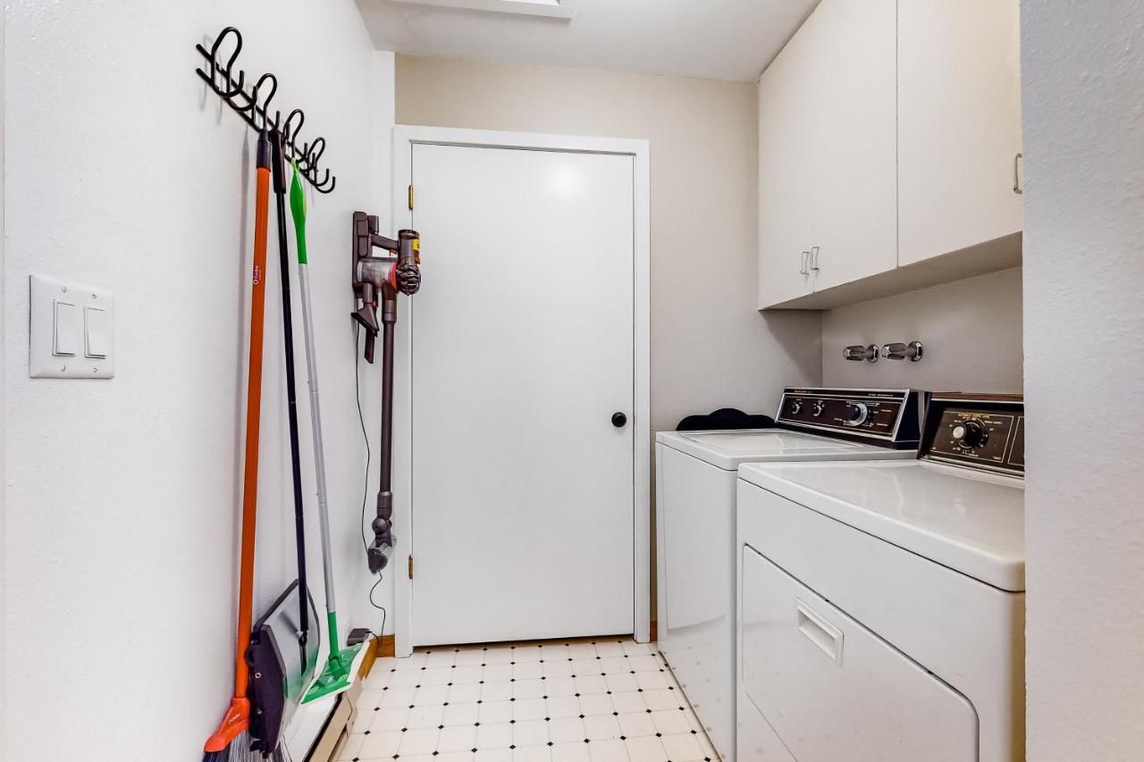 Owen D Apartment Jackson Bagian luar foto