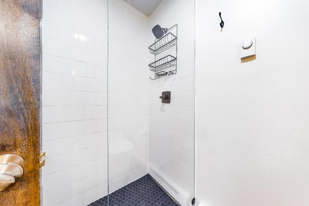 Owen D Apartment Jackson Bagian luar foto